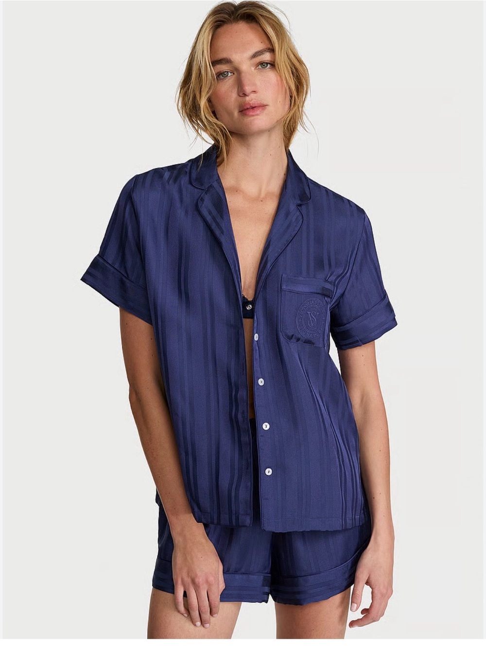 Victoria’s Secret VS Signature Shortie Pajama Set L Logo Medallion Striped Satin